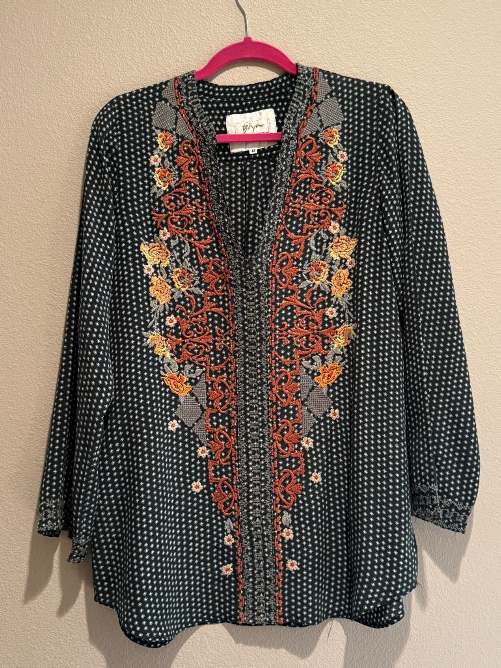 Johnny Was Embroidered tunic, Women's M
